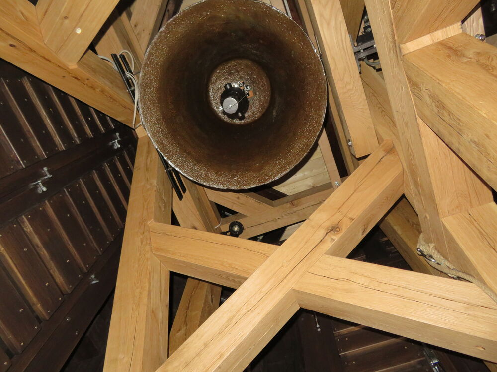 Bilck von unten in Glockenstuhl Bilck von unten in Glockenstuhl…