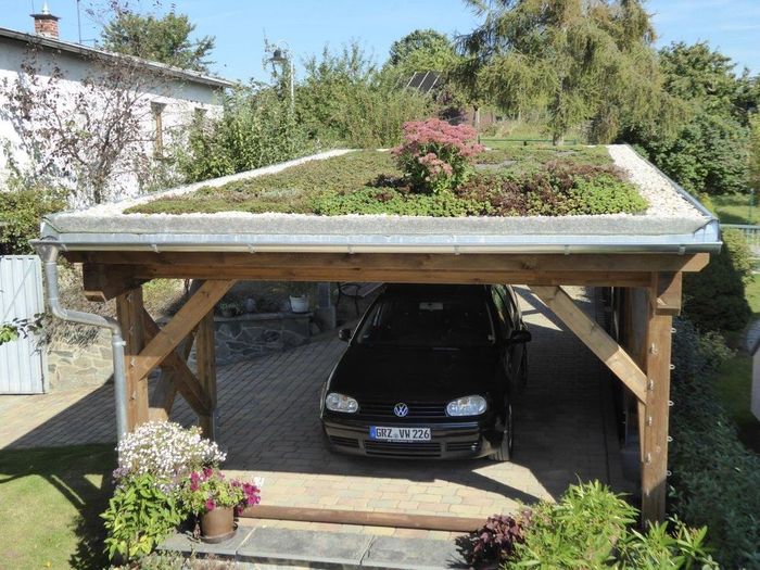 Carport mit Dachbegrünung
