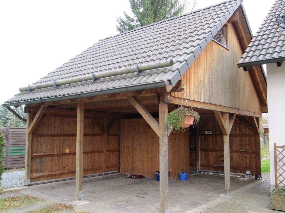 Doppelcarport mit Satteldach u. Dachboden Doppelcarport mit Satteldach und nutzbaren Dachboden…