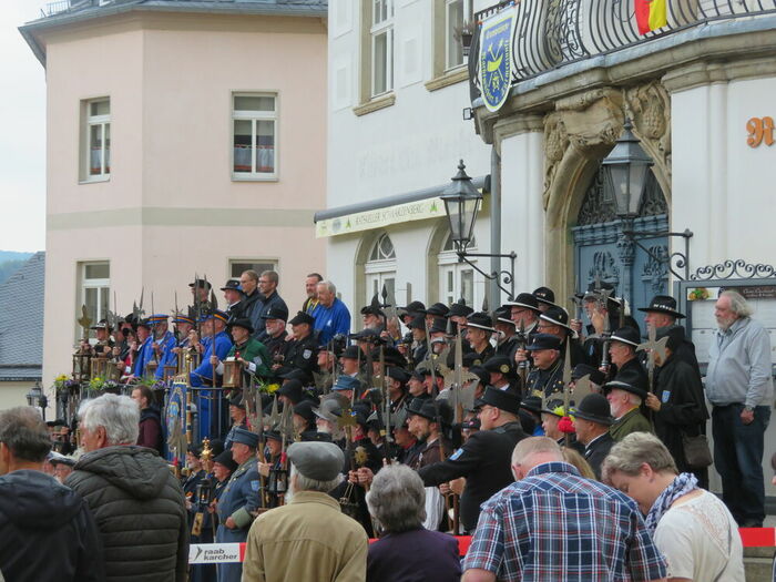 Einweihungsfeier neuer Glockenstuhl Einweihungsfeier neuer Glockenstuhl…