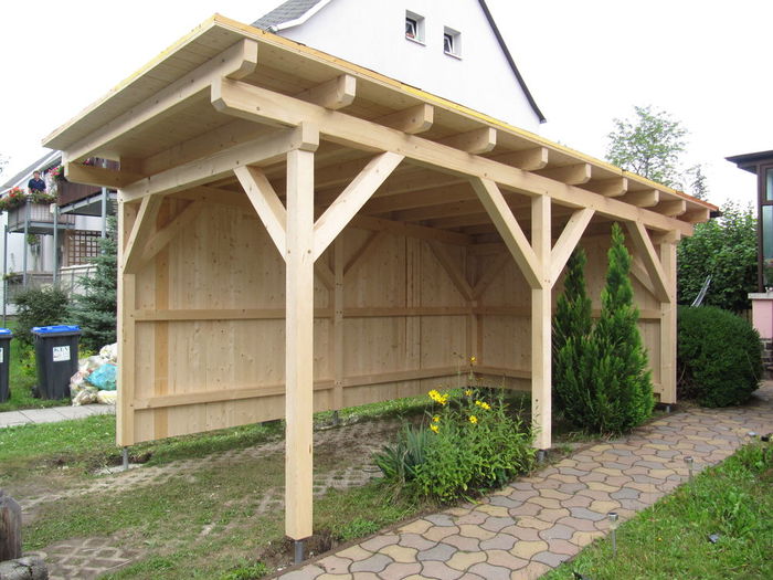 Einzelcarport mit Seitenverkleidung Einzelcarport mit Seitenverkleidung…