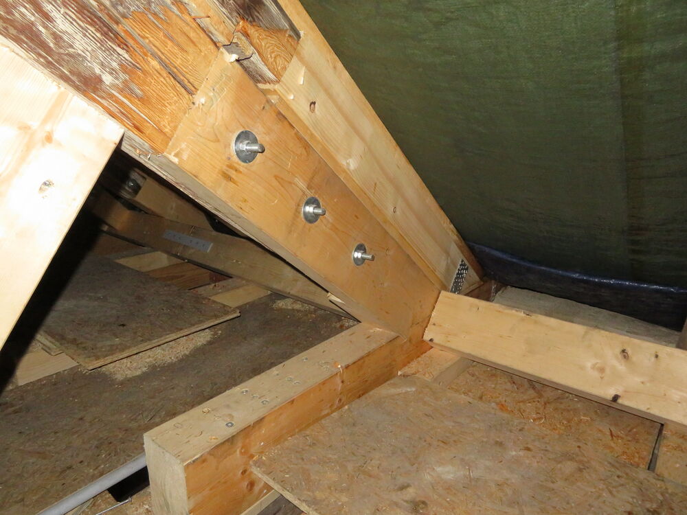 Sanierung Sparren und Binderstrebe mit stehenden Blattstoß&hellip;