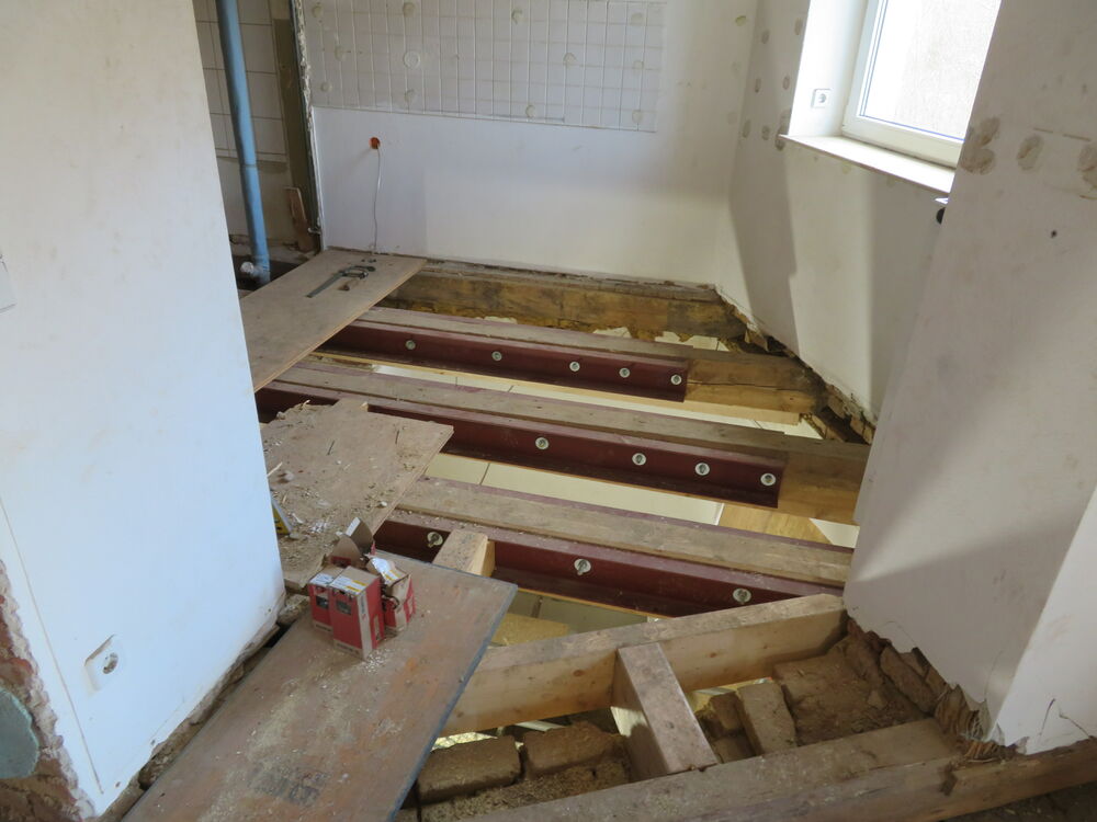 Stahlträgeranlaschung an Holzbalken&hellip;